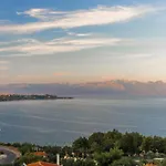 Akritas Residences Apartment *